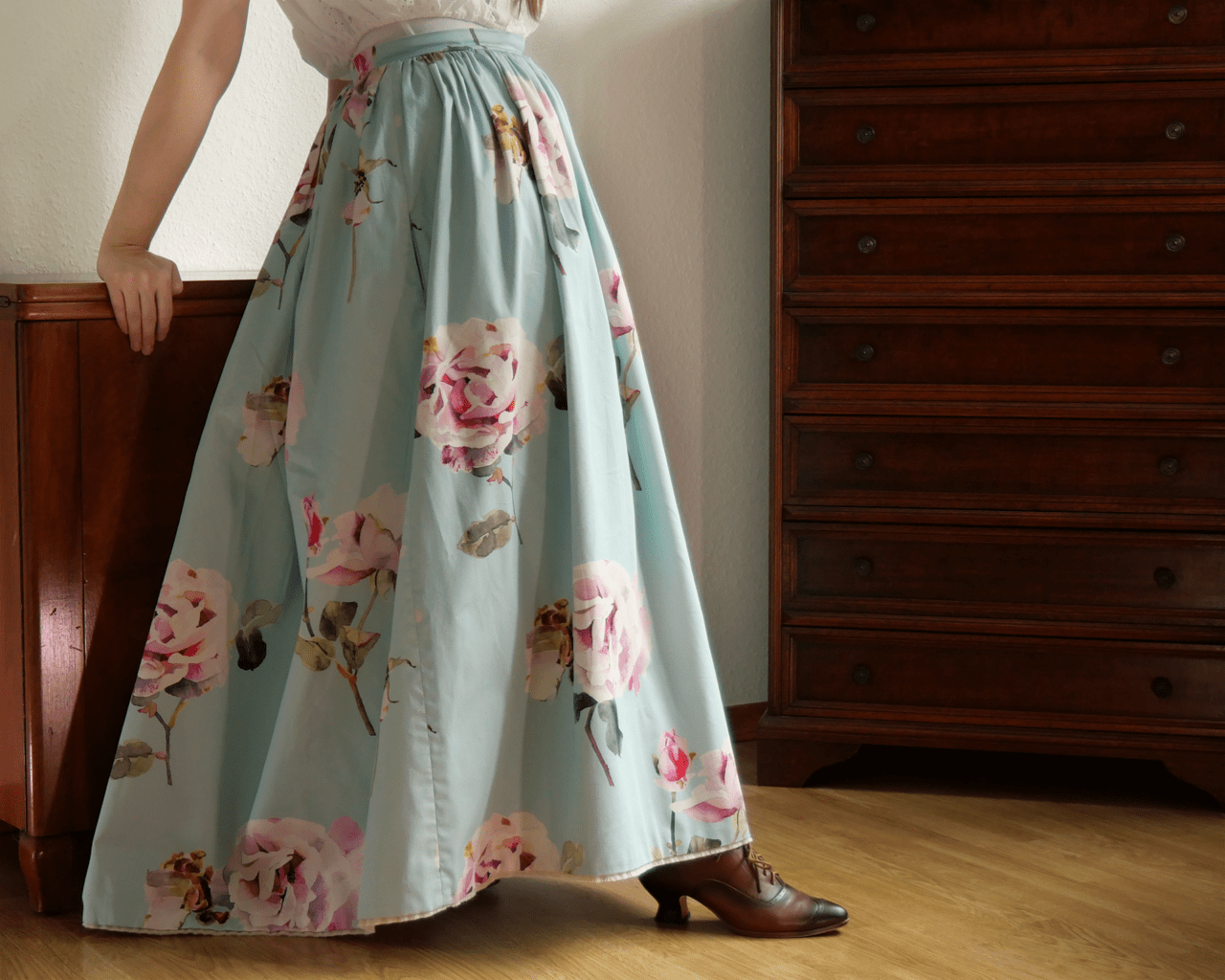 Can A Victorian Walking Skirt Be Made Of Less Than 2M Of Fabric? intended for Printable Victorian Walking Skirt Pattern Free