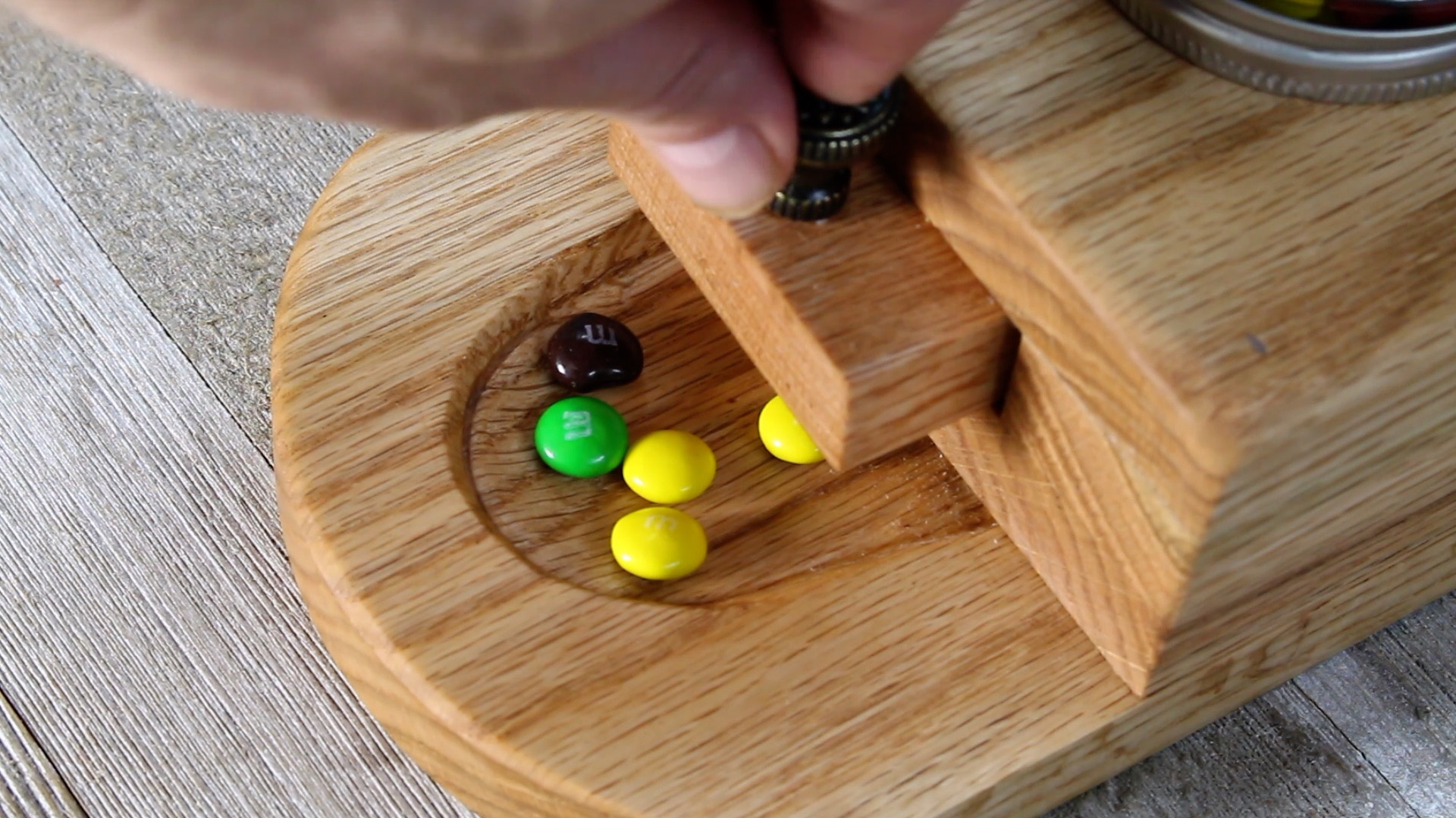 How To Make A Candy Dispenser intended for Free Printable Wooden Gumball Machine Plans