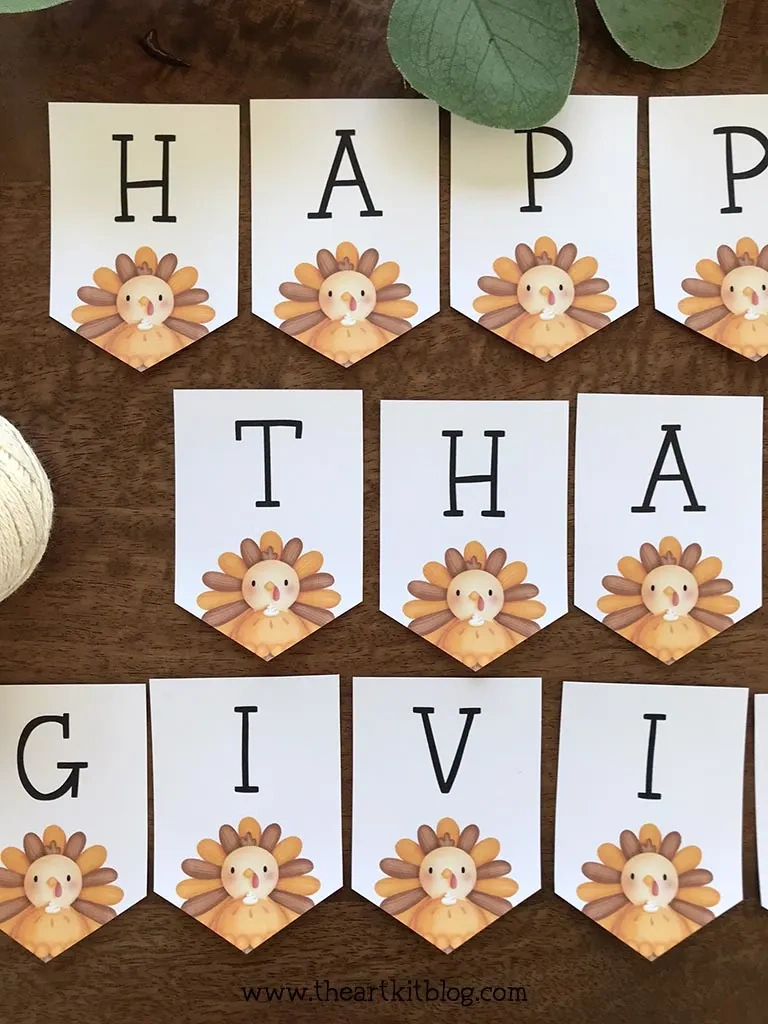 Happy Thanksgiving Banner {Free Printable!} - The Art Kit with regard to Thanksgiving Banner Free Printable