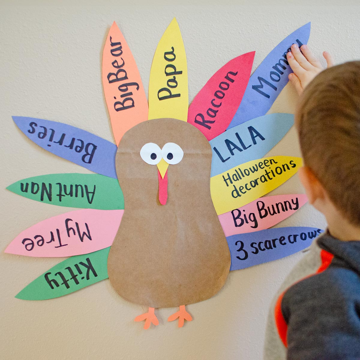 Thankful Turkey Craft - Busy Toddler with Printable Thankful Turkey Craft