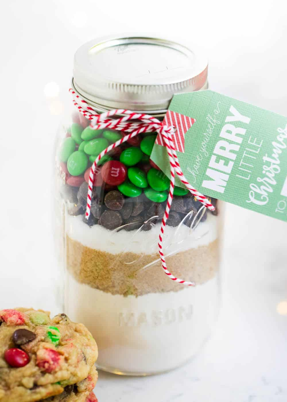 M&amp;amp;M Cookies In A Jar with Christmas Cookies In A Jar &amp;amp; Free Printable