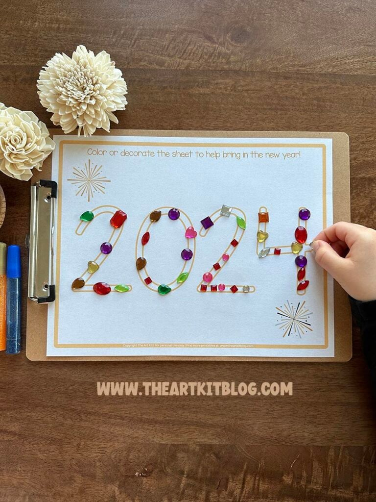 Simple New Year'S Craft For Kids {Free Printable} - The Art Kit in New Years Craft Printable